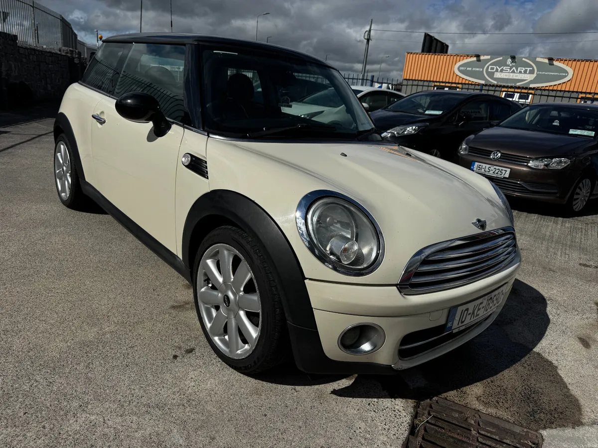Mini Cooper 2010 - Image 4
