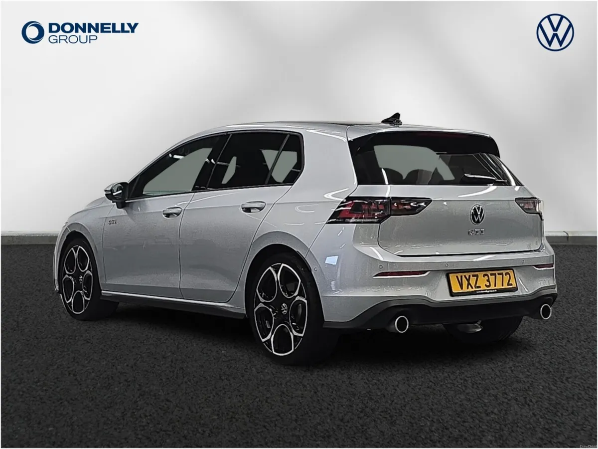 Volkswagen Golf 2.0 TSI 265 GTI 5dr DSG - Image 3