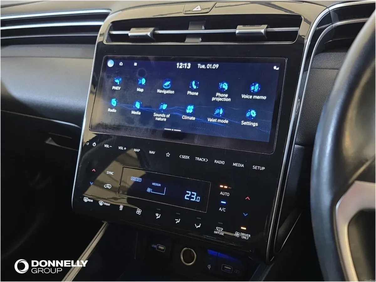 Hyundai Tucson 1.6 TGDi Plug-in Hybrid Premium 5dr - Image 5