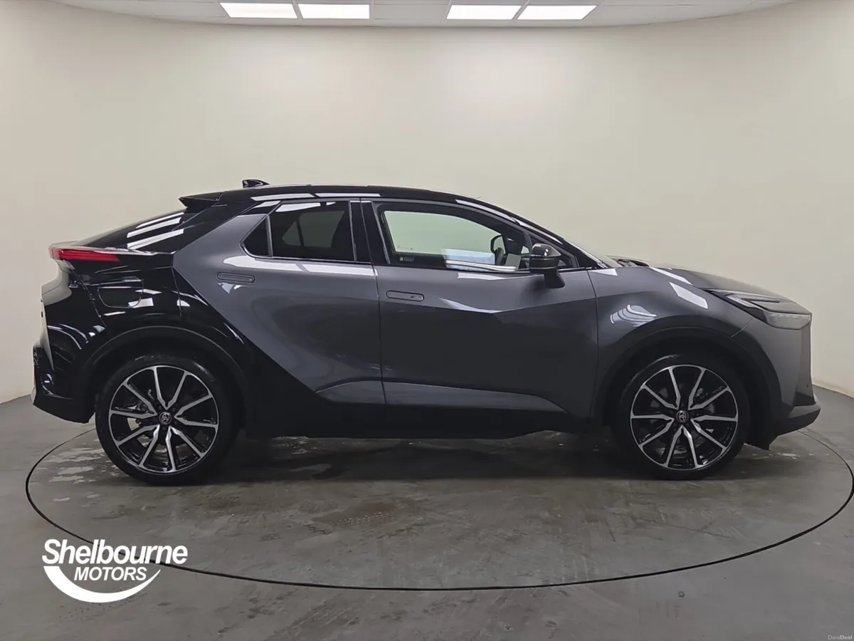 Toyota C-HR 2.0 PHEV GR Sport 5dr CVT - Image 3