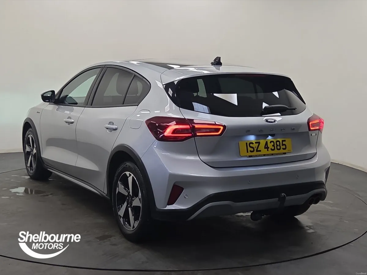 Ford Focus 1.0 EcoBoost Hybrid mHEV 155 Active 5dr - Image 2