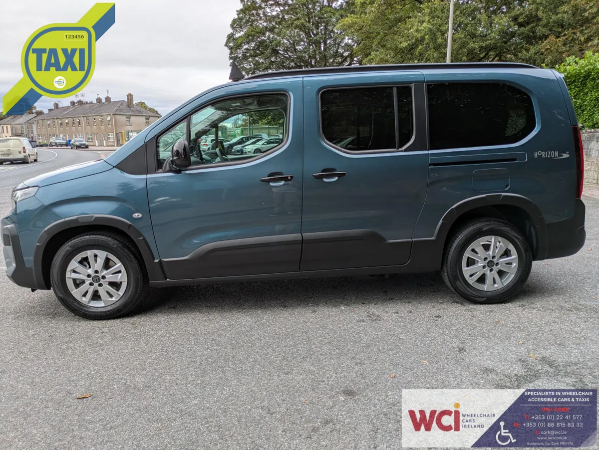 TAXI  - NEW Peugeot Rifter 1.5 Diesel LWB 7 seater - Image 6