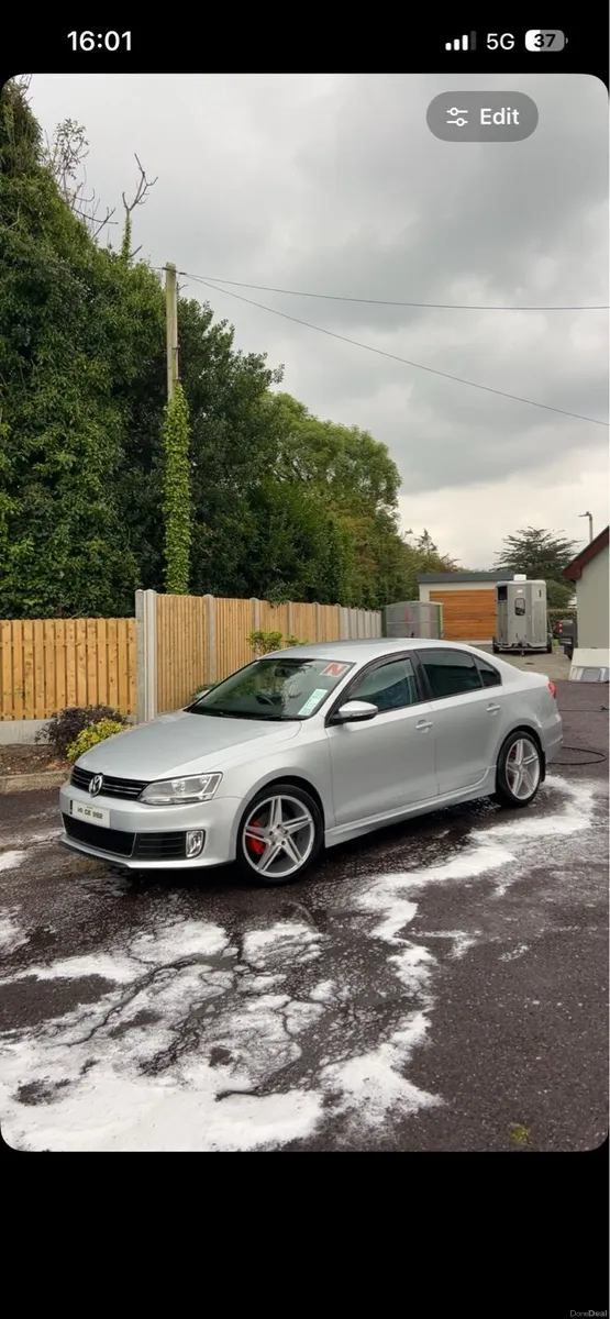 Volkswagen Jetta 1.6 - Image 3
