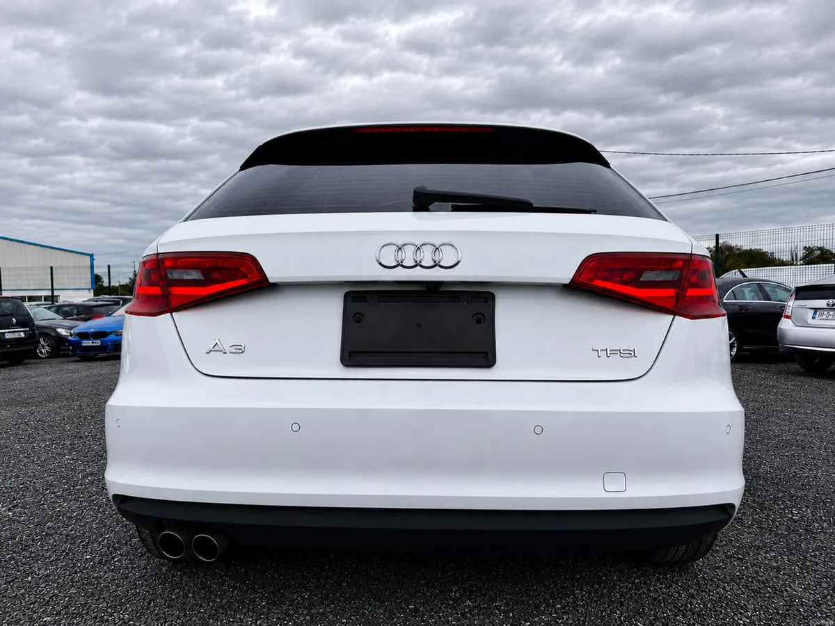 2016 Audi A3 1.4 TFSI Sportsback S Tronic Leather - Image 4