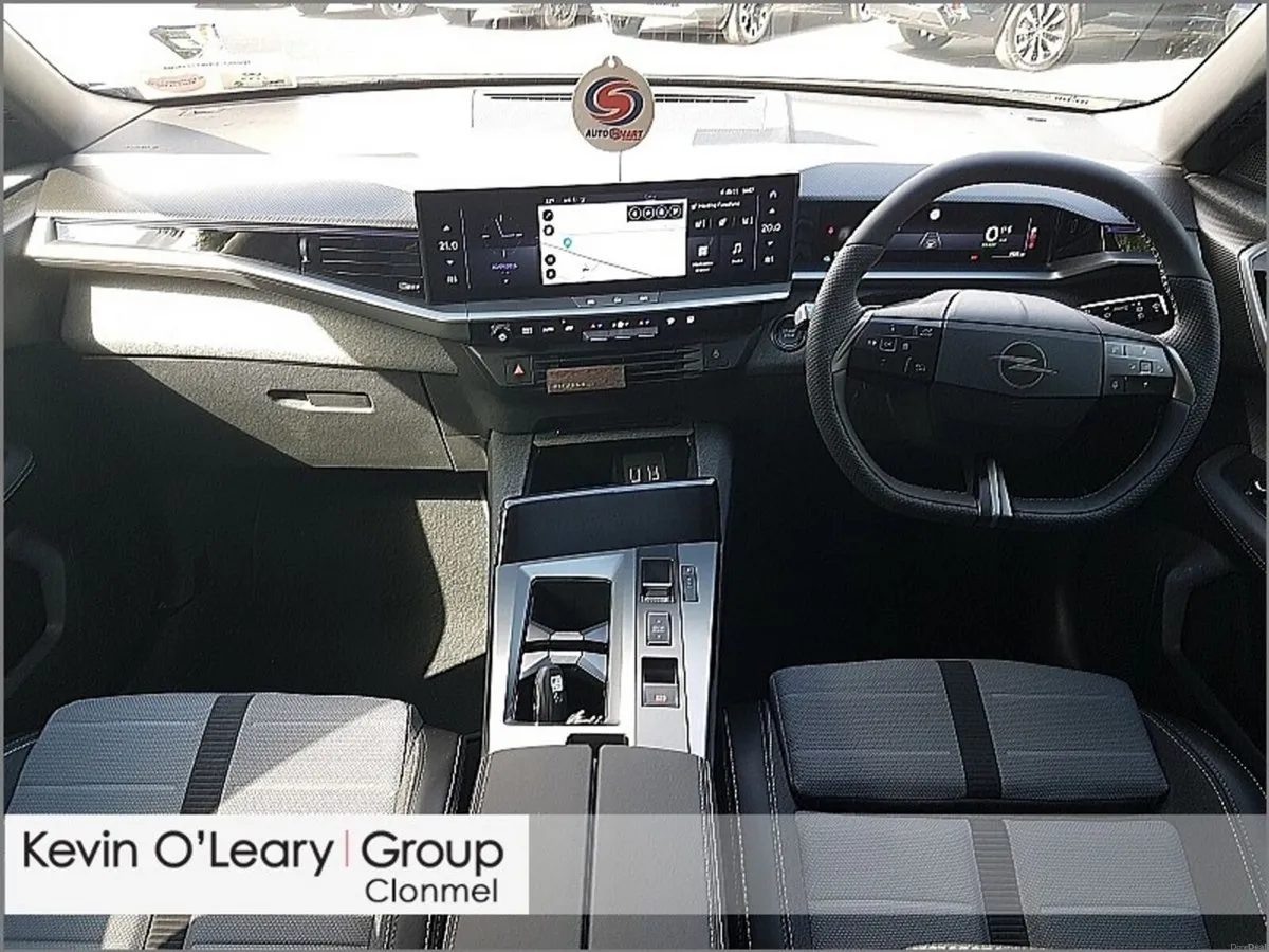 Opel Grandland GS 73 kWh EV Tech Pack - Image 2