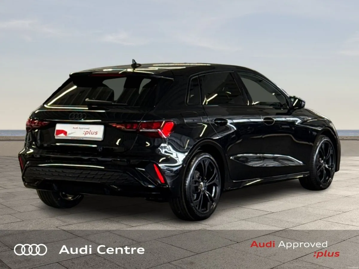 Audi A3 SB 35 TFSI 150HP S-T S LINE - Image 4