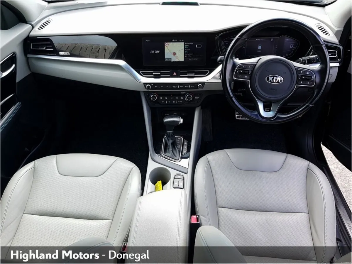 Kia Niro 1.6 GDI PLUG-IN HYBRID PE Auto - Image 2