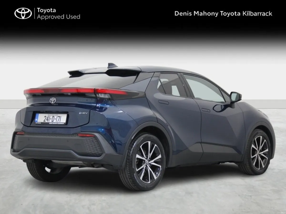 Toyota C-HR HYBRID SPORT - Image 2