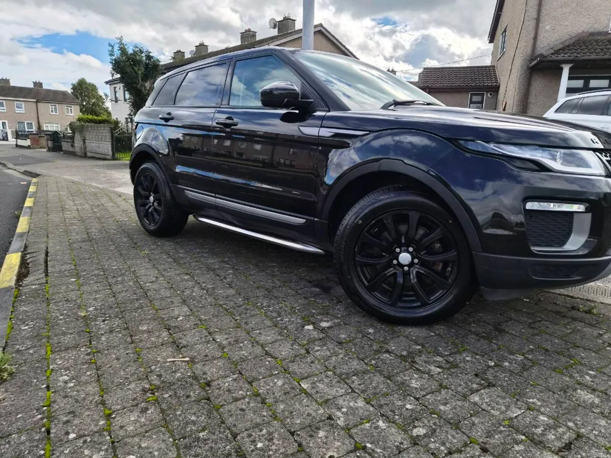 Range rover evoque - Image 1