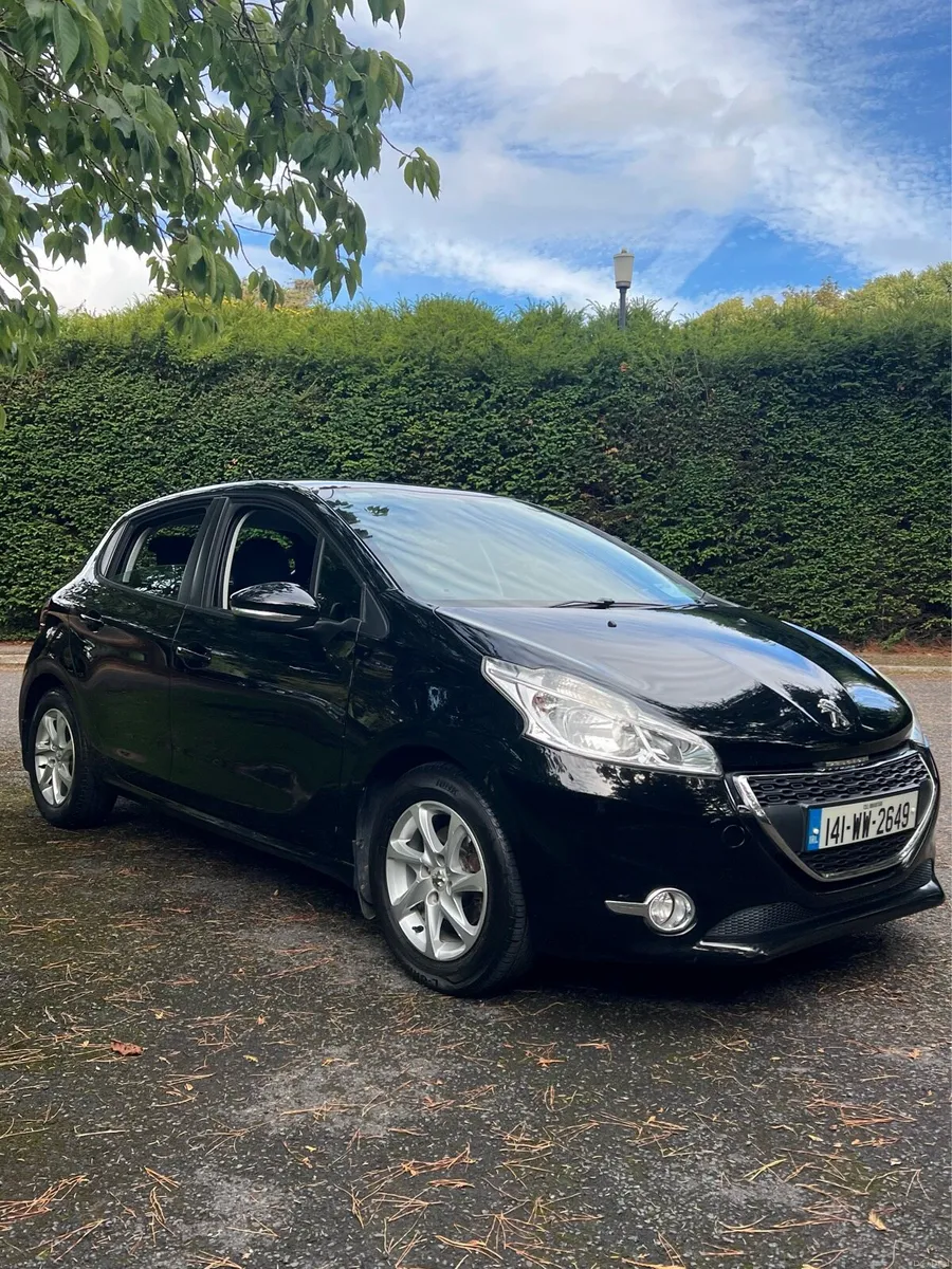 Peugeot 208 1L petrol (NEW NCT 6/27) - Image 2