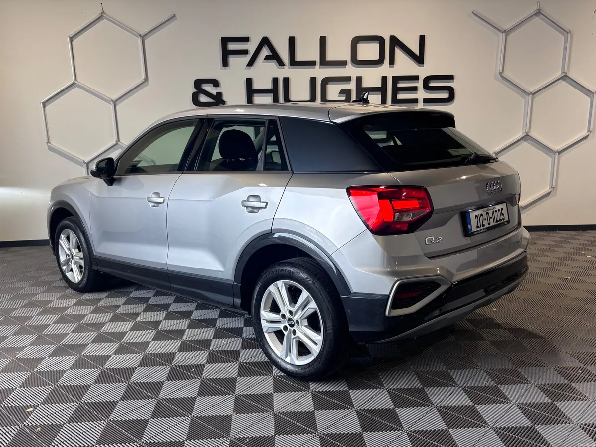 Audi Q2 35 TFSI S-TRONIC 150HP SE AUTO 4DR - Image 3