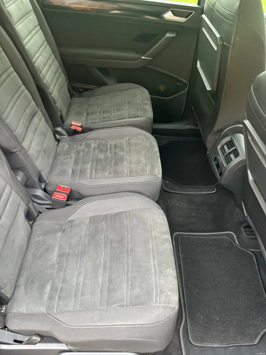 Volkswagen Touran Highline 2019 - Image 6