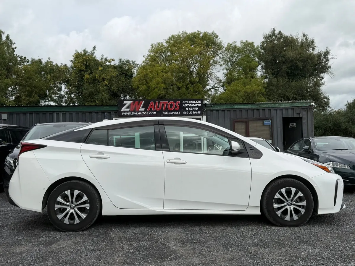 21 TOYOTA PRIUS TOP SPEC - Image 5