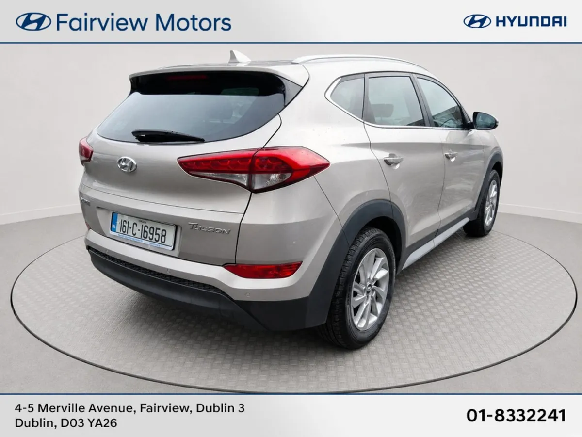 Hyundai Tucson 1.7 CRDI PREMIUM BL/DR 2WD 5DR - Image 2