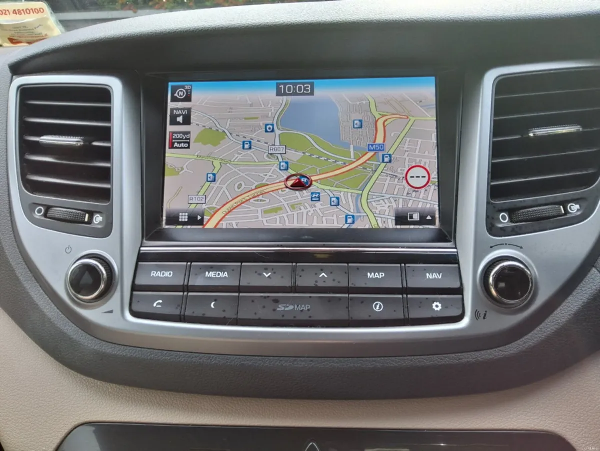 Hyundai Tucson 1.7 CRDI PREMIUM BL/DR 2WD 5DR - Image 6