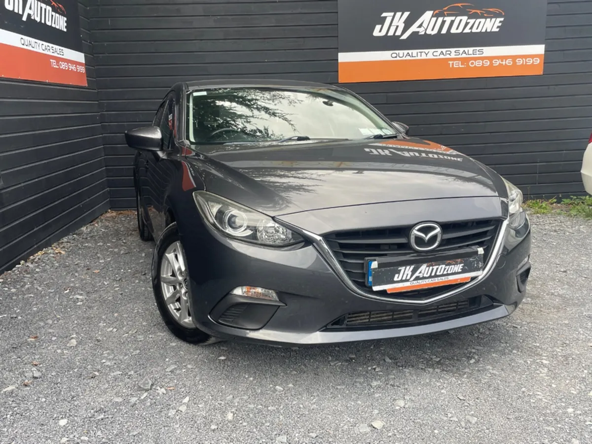 Mazda Mazda3 2.2 D SE 5DR - Image 1