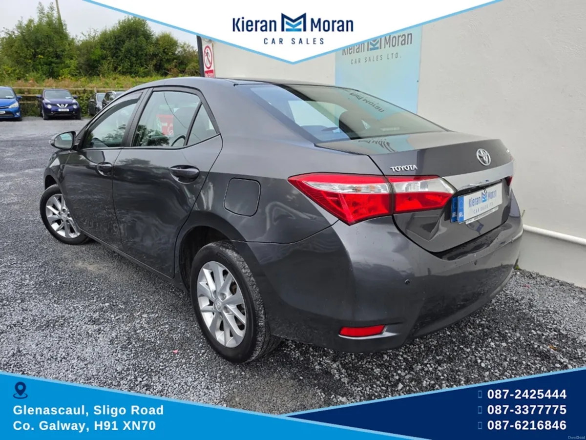 Toyota Corolla 1.4 D-4D AURA 4DR - Image 4