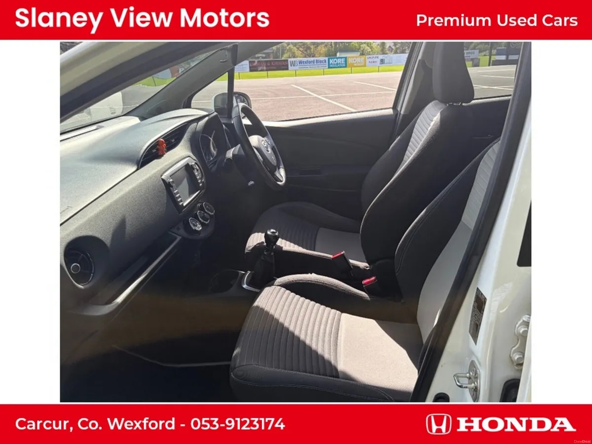 Toyota Yaris 1.5 VVTI DESIGN 111BHP 5 5DR - Image 6