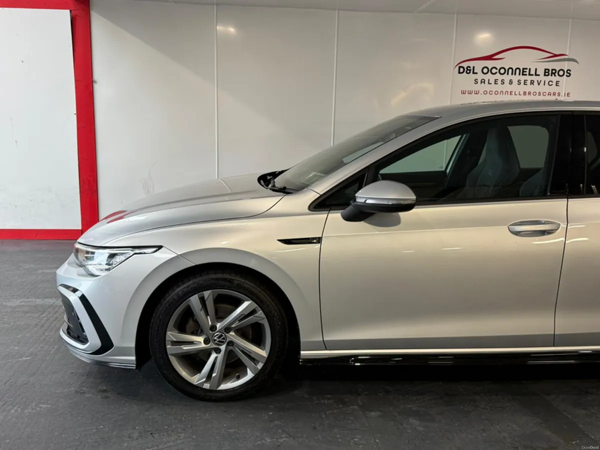 Volkswagen Golf R-LINE 2.0 TDI DSG 150BHP - Image 6