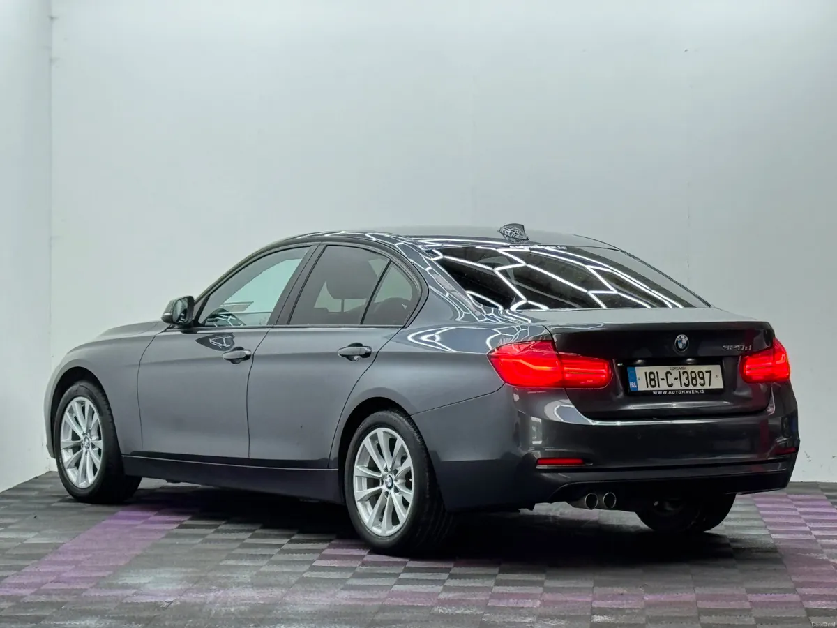2018 BMW 3-Series 320D, Automatic - Image 4