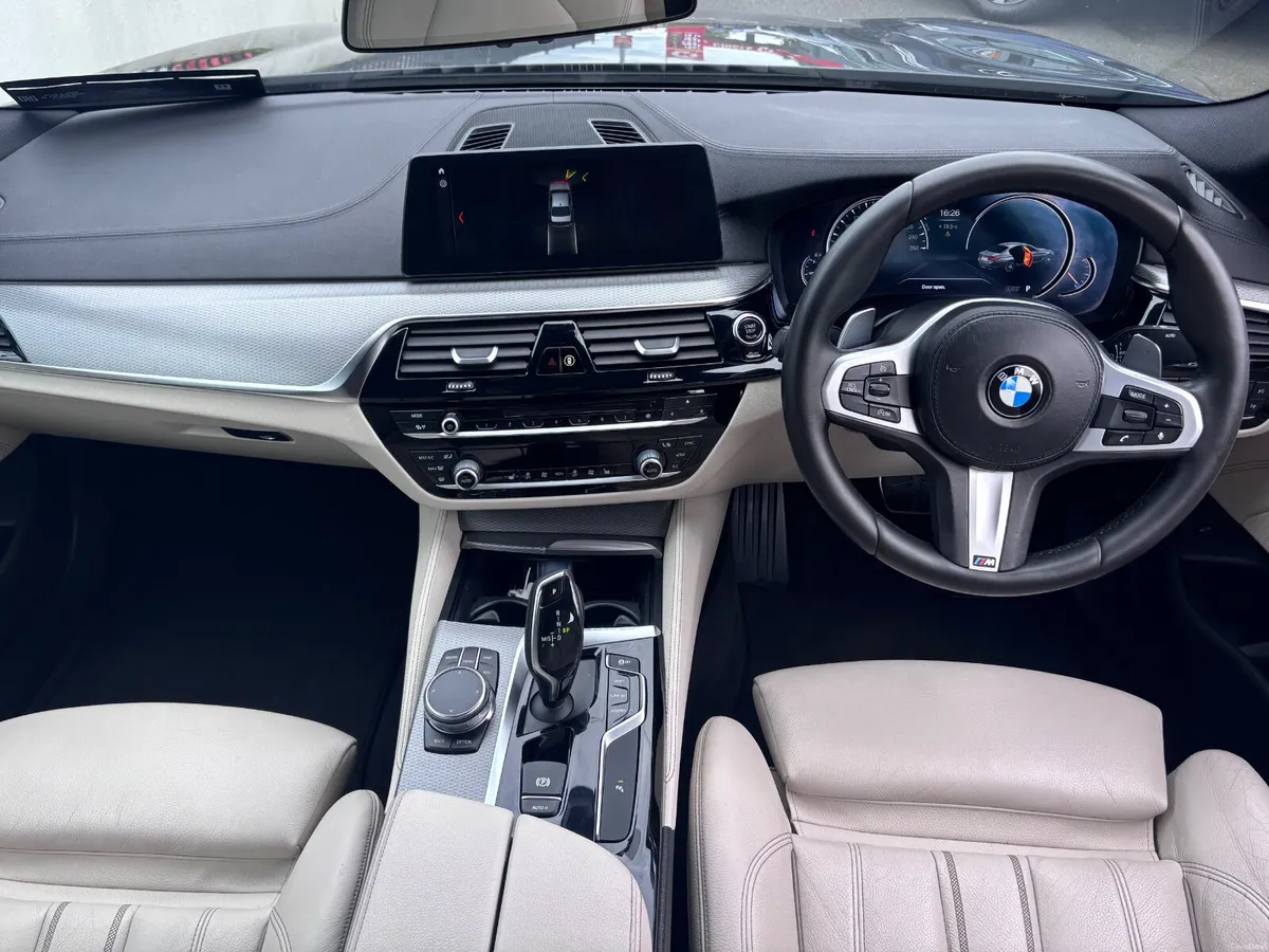 BMW 5-SERIES 520i M SPORT 4DR AUTO - Image 2