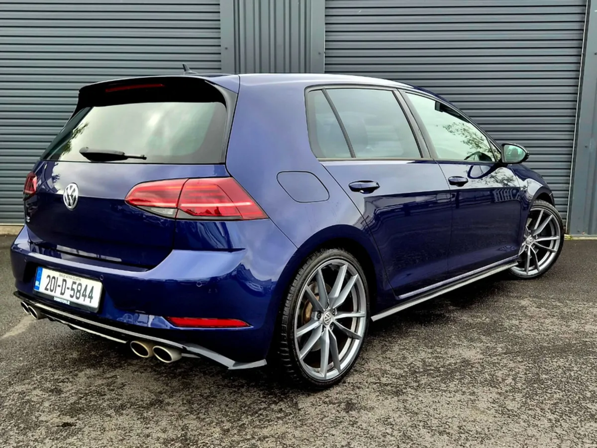 Volkswagen Golf R 2.0 TSI D7A 4M 300HP 5DR - Image 5
