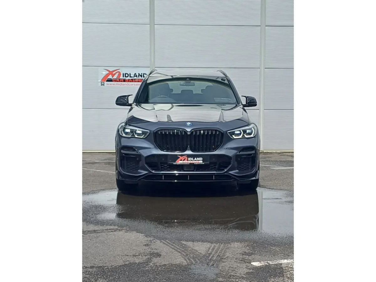 BMW X5 XDRIVE45E M SPORT AUTO - Image 3