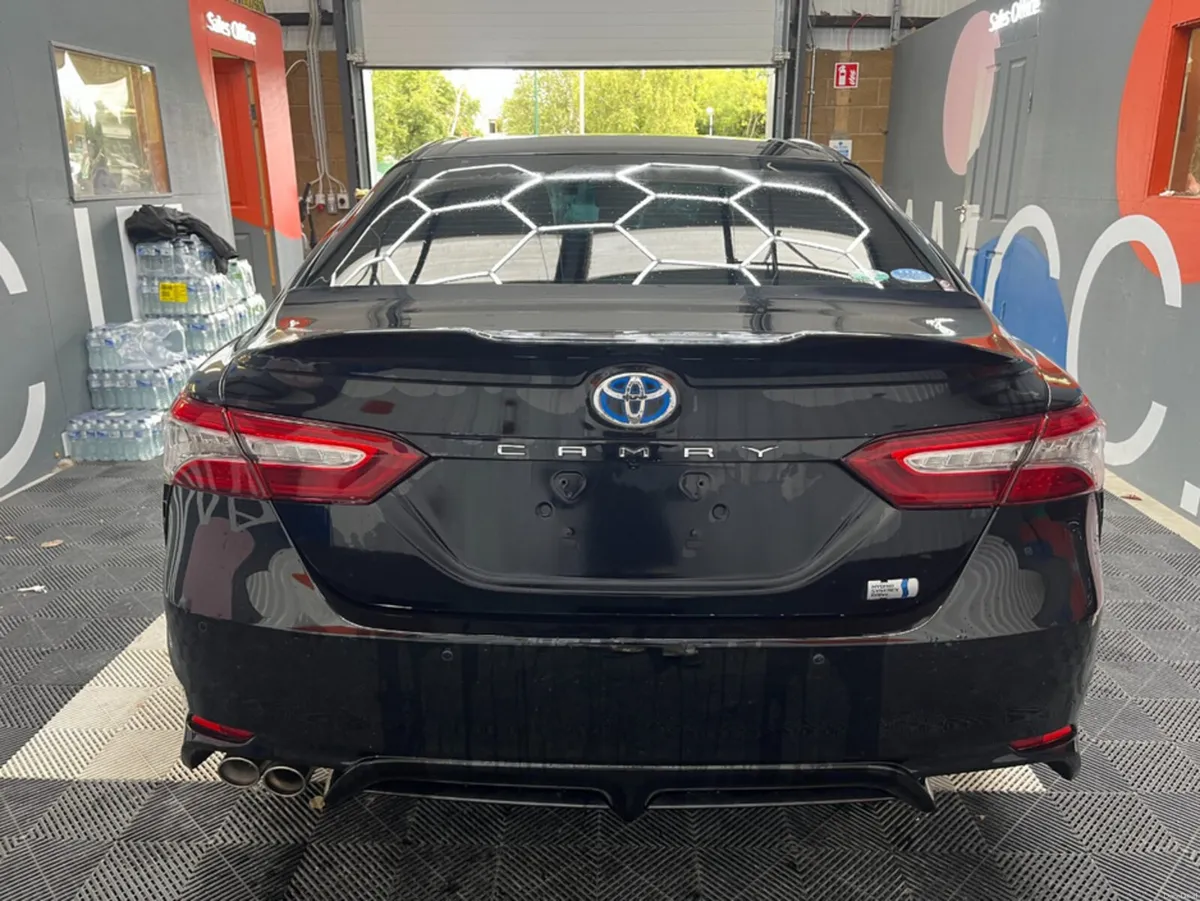 Toyota Camry 2018 TOYOTA CAMRY WS 2.5 HYBRID 109K - Image 4