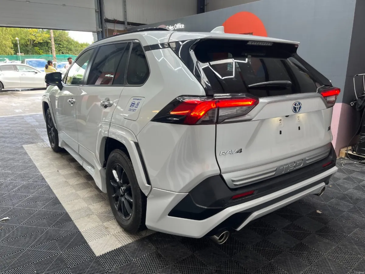 Toyota RAV4 2024 TOYOTA RAV4 HYBRID G 4WD 2.5 AUTO - Image 5