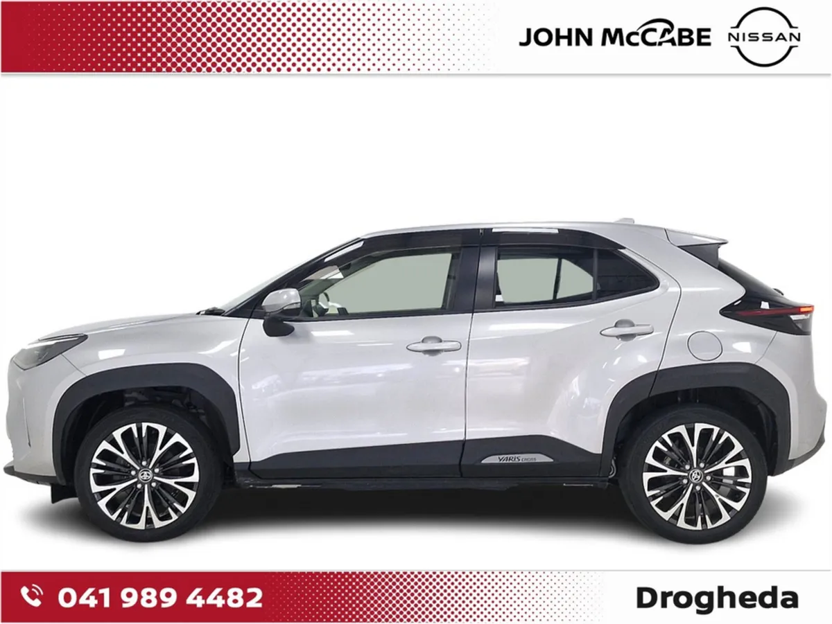 Toyota Yaris Cross HYBRID LUNA SPORT AUTOMATIC  *R - Image 4