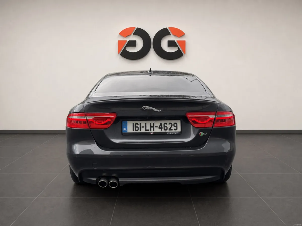 Jaguar XE 2.0 D R-SPORT 180PS 4DR AUTO - Image 4