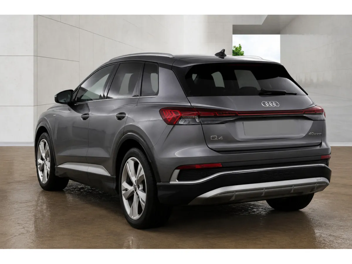 Audi Q4 e-tron *BIG BATTERY & HIGH SPEC* 40 E-TRON - Image 2
