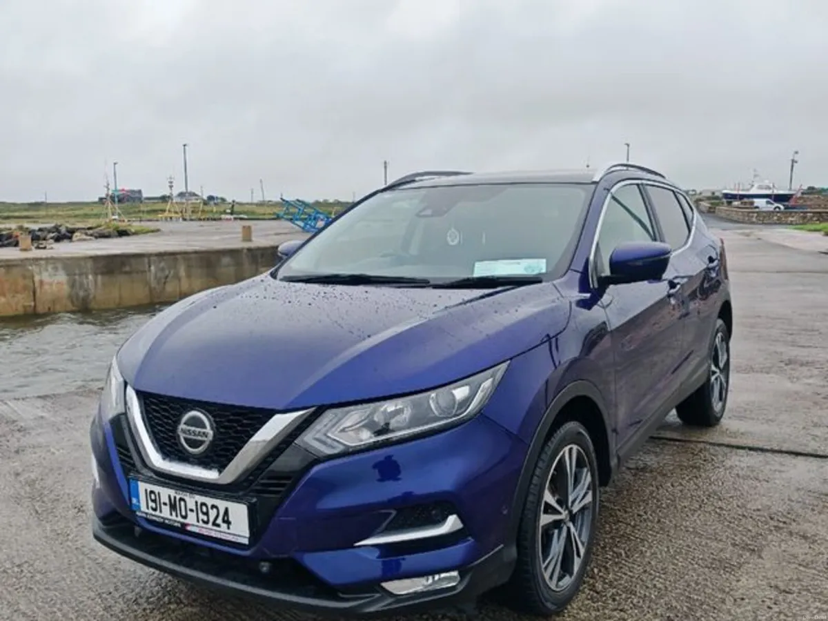 Nissan Qashqai 1.5 DCI 115PS N-connecta 5DR - Image 3