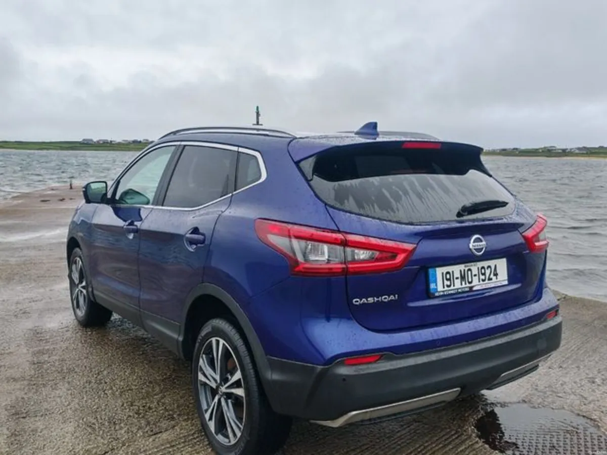Nissan Qashqai 1.5 DCI 115PS N-connecta 5DR - Image 6