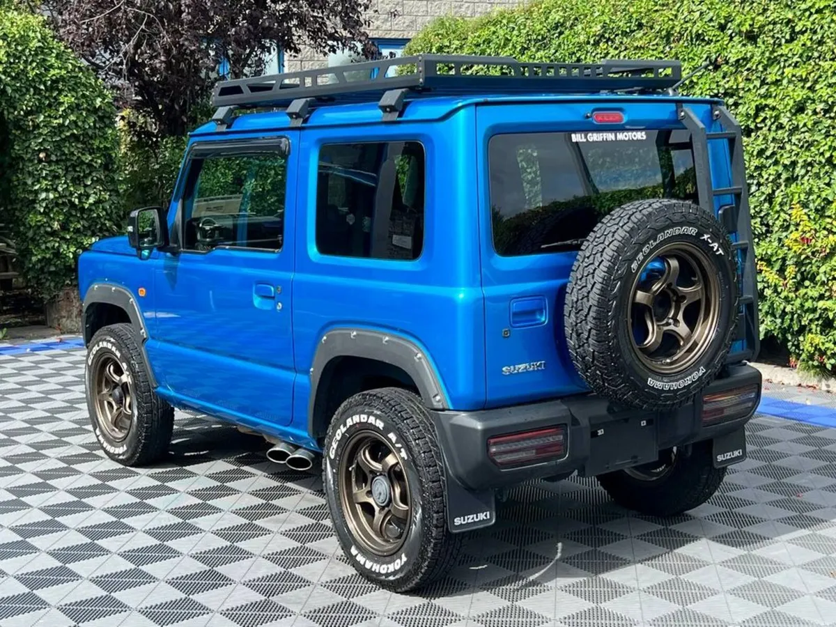Suzuki Jimny 660cc 4WD AUTO // SELECTABLE 4WD LOW - Image 5