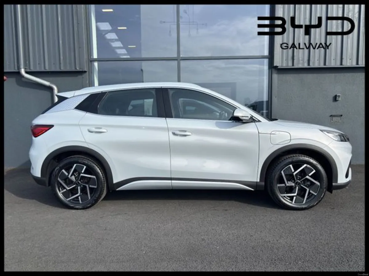 BYD ATTO 3 Design 60.5kWh - Image 3