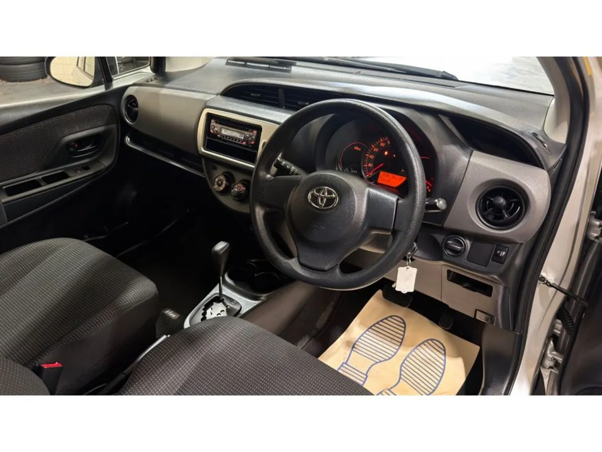 Toyota Vitz KSP130 5DR AUTO - Image 5