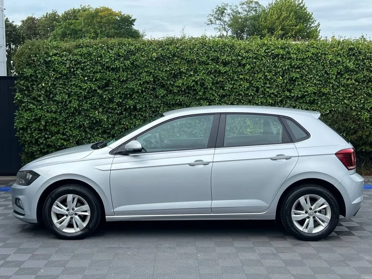 Volkswagen Polo LIFE 1.0 TSI // 15" ALLOYS // BLUE - Image 3