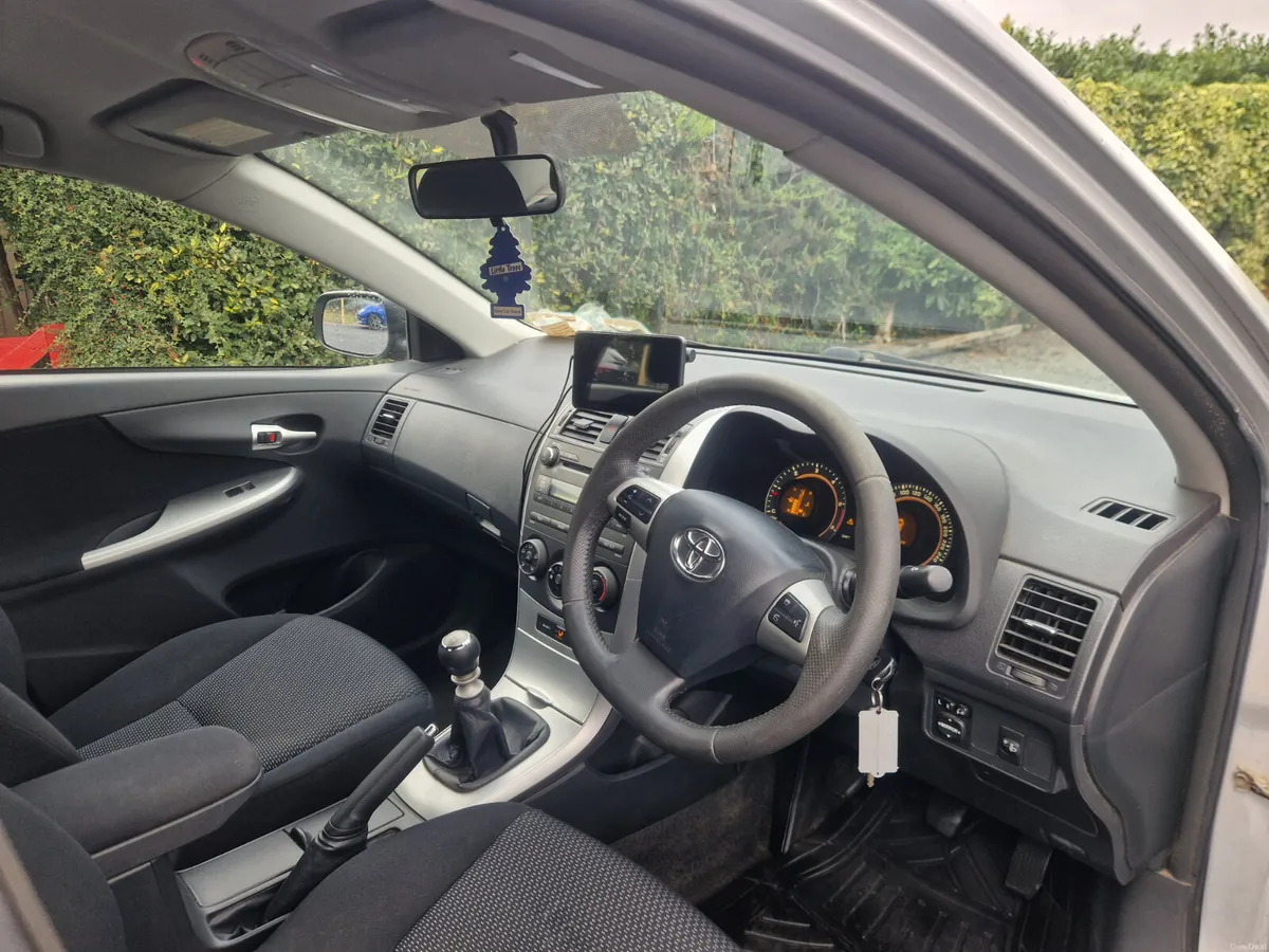 Toyota Corolla D4D LUNA 2012 - Image 5