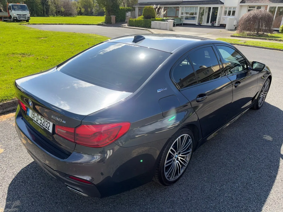 191 BMW 5-Series Nct 05/27 MSport - Image 3