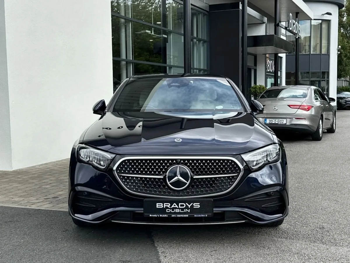 Mercedes-Benz E-Class E 300e AMG Line Plus- 1 Owne - Image 2