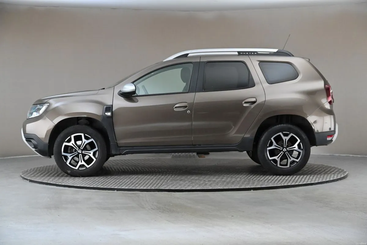 Dacia Duster 1.5 DCI BLUE 6SPD PRESTIGE **SAT NAV* - Image 5