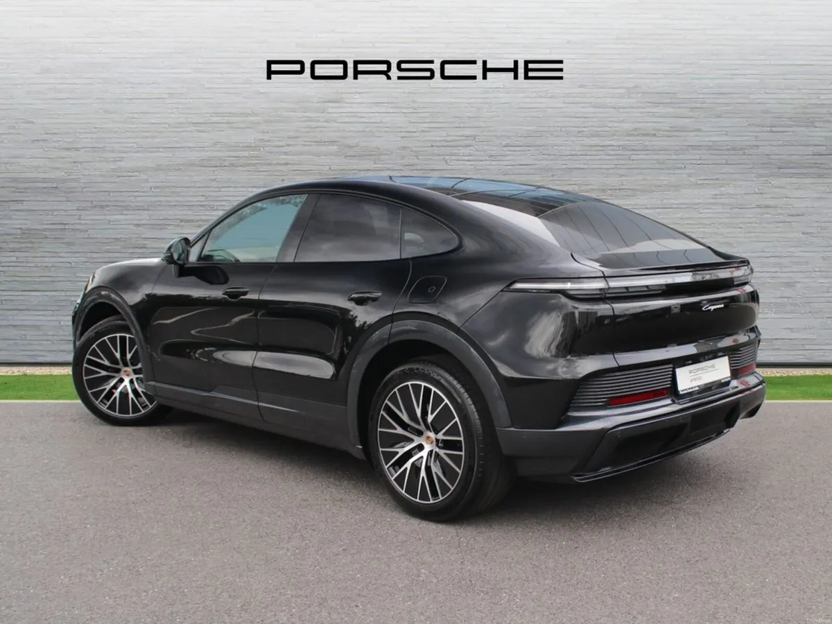 Porsche Cayenne Electric - Image 2