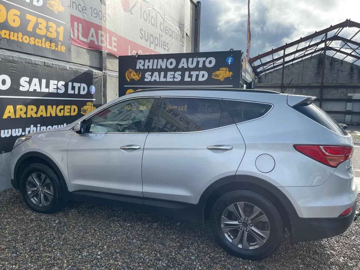 🦏 Hyundai Santa Fe 2014(142)4x4 7 seater 🦏 - Image 4
