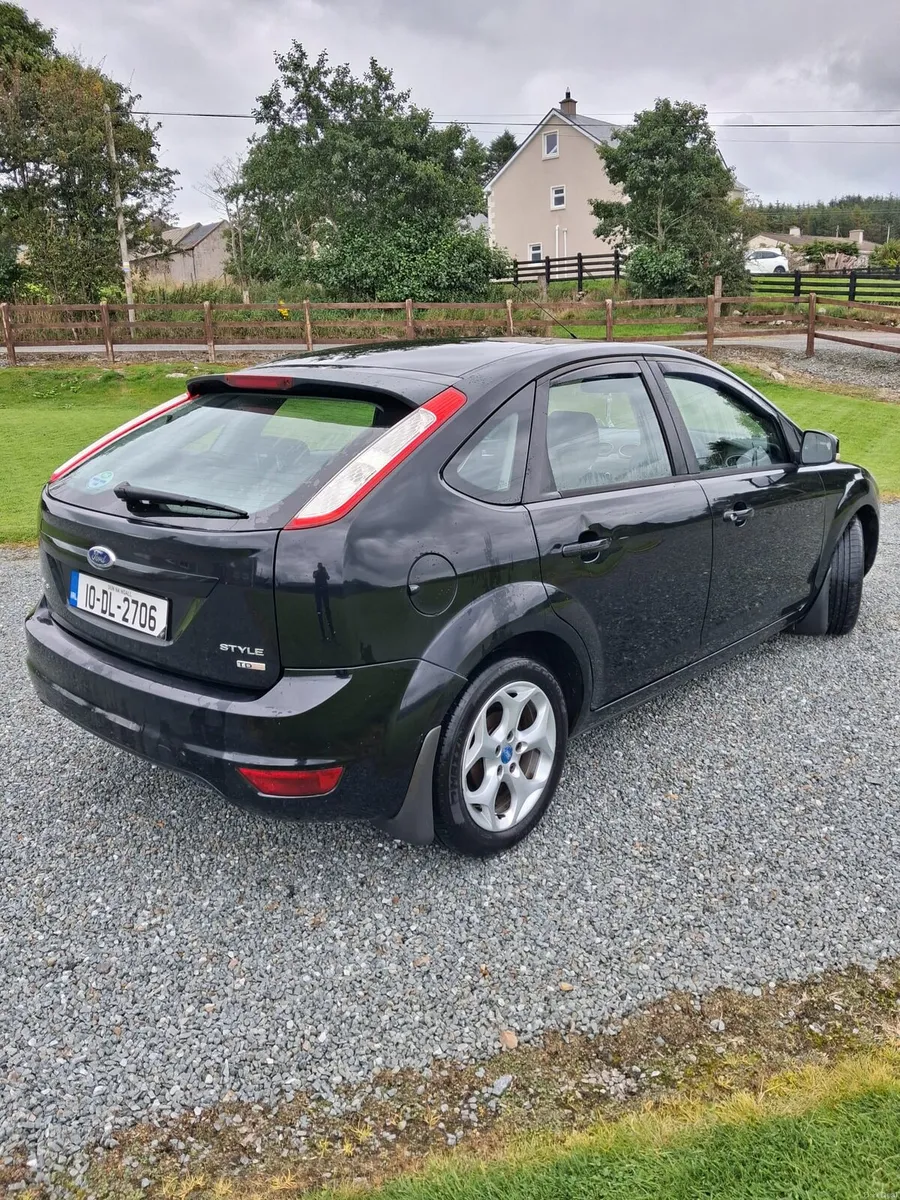 Ford Focus - Image 5