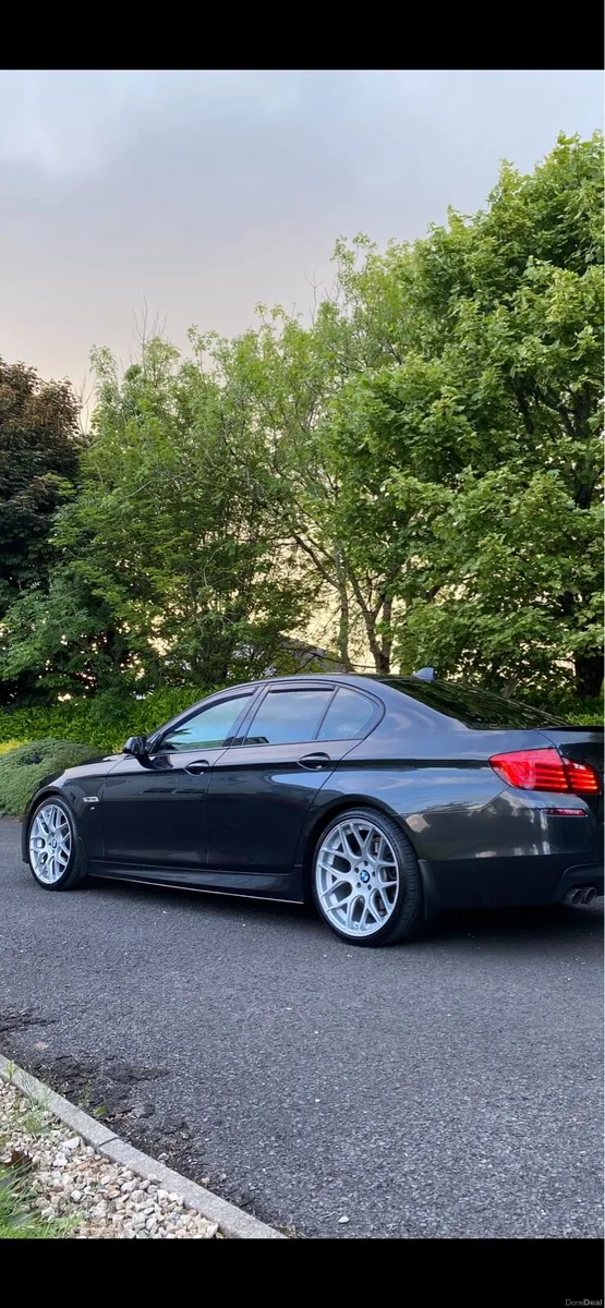 BMW F10 520d M Sport - Image 4
