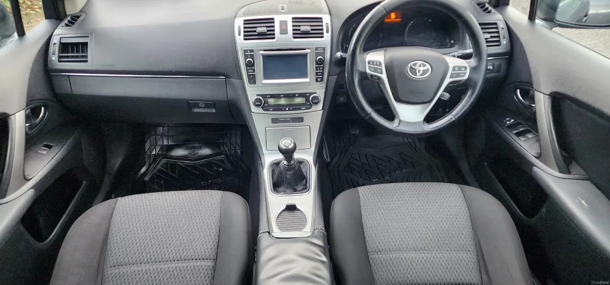TOYOTA AVENSIS LAUNA LOTS OF SPECK ❤️ - Image 4