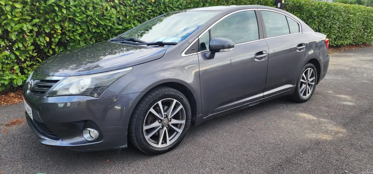 TOYOTA AVENSIS LAUNA LOTS OF SPECK ❤️ - Image 6