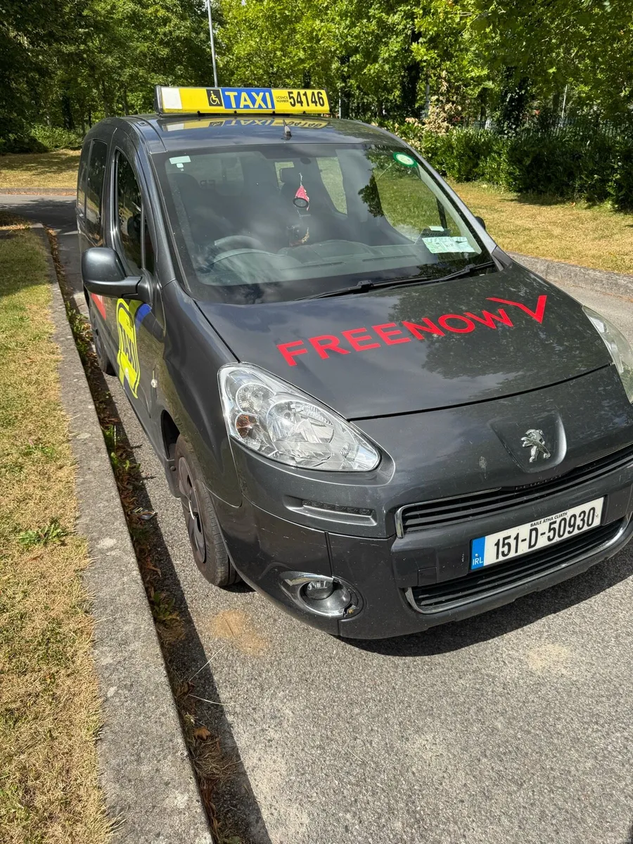 Wheelchair ready taxi partner - Image 2
