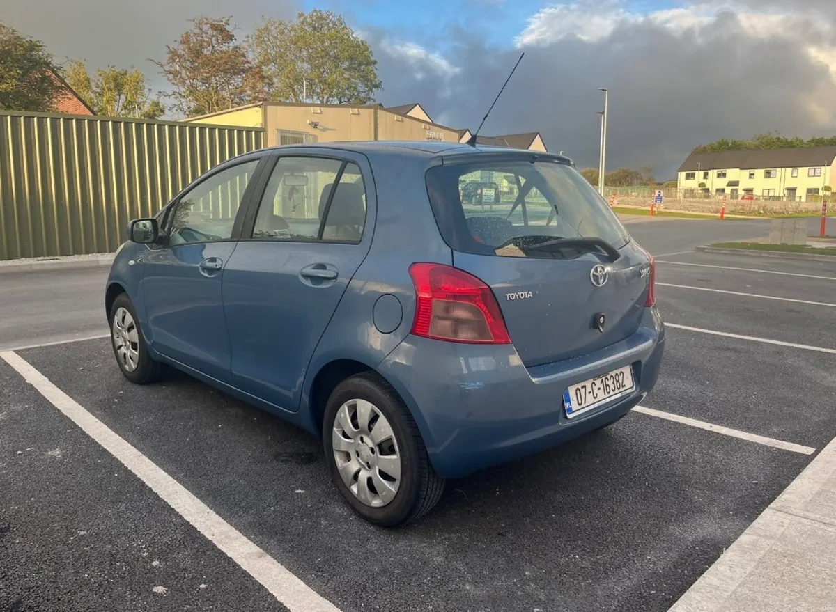 2007 Toyota Yaris - Image 3